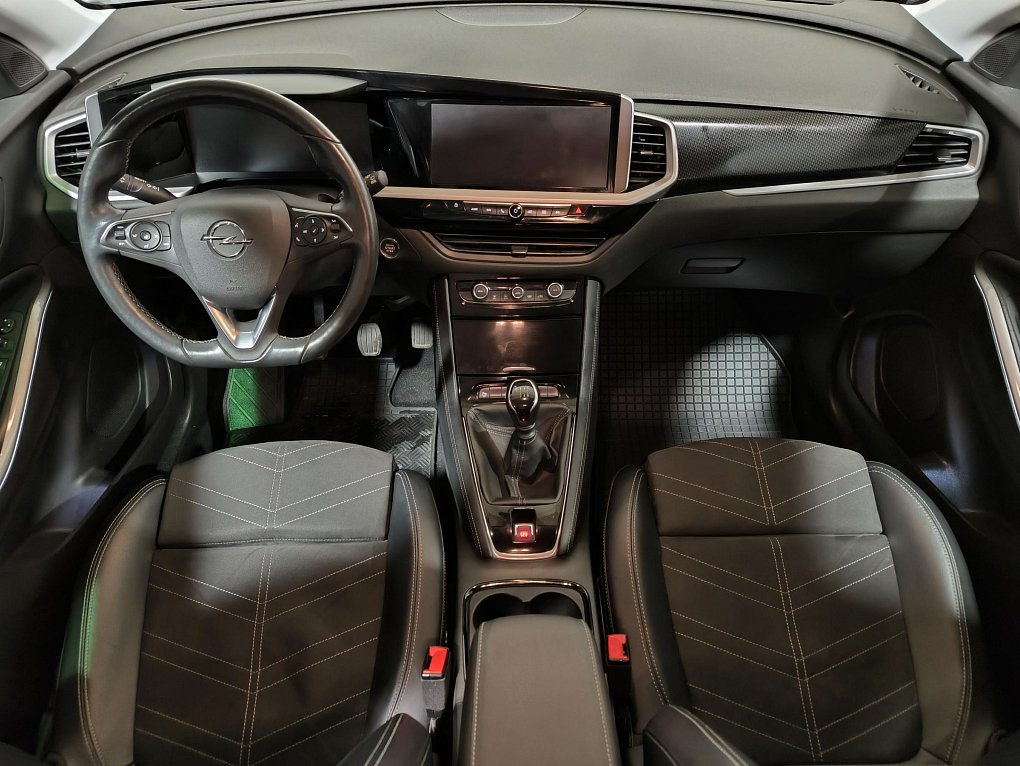 Opel Grandland 1.2T GS Line