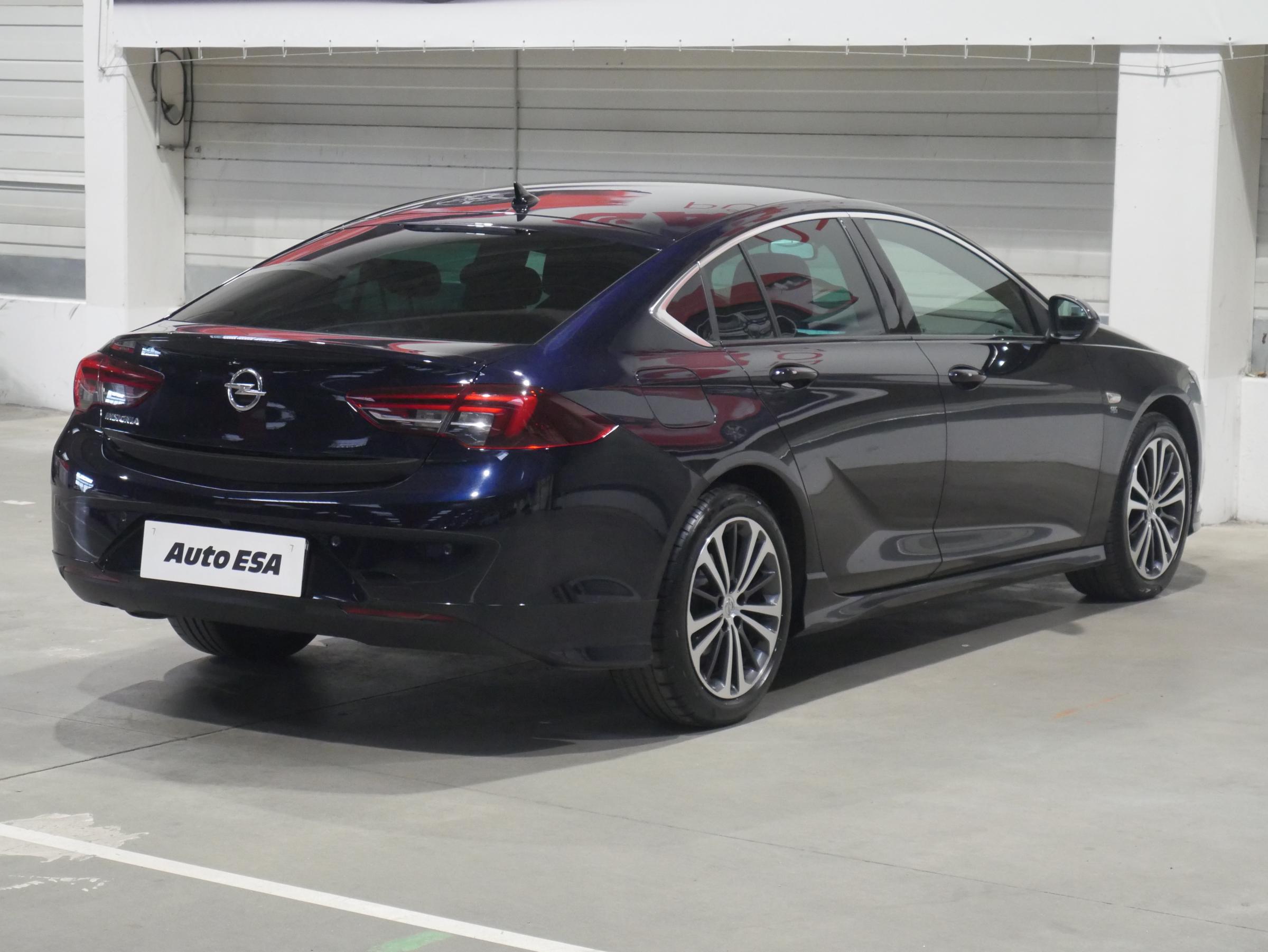 Opel Insignia, 2019 - pohled č. 4