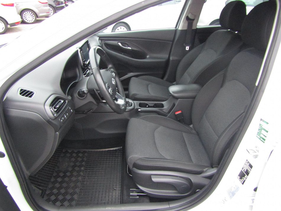 Hyundai I30 1.5T-GDi Smart