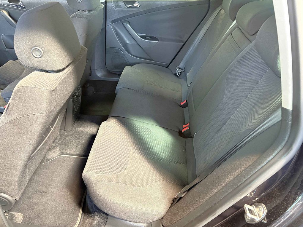 Volkswagen Passat 1.9 TDi Comfortline