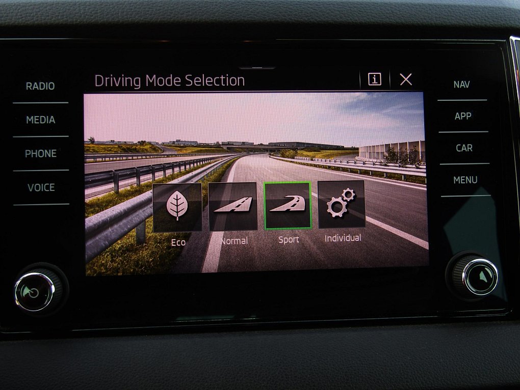 Škoda Karoq 1.5 TSi Style