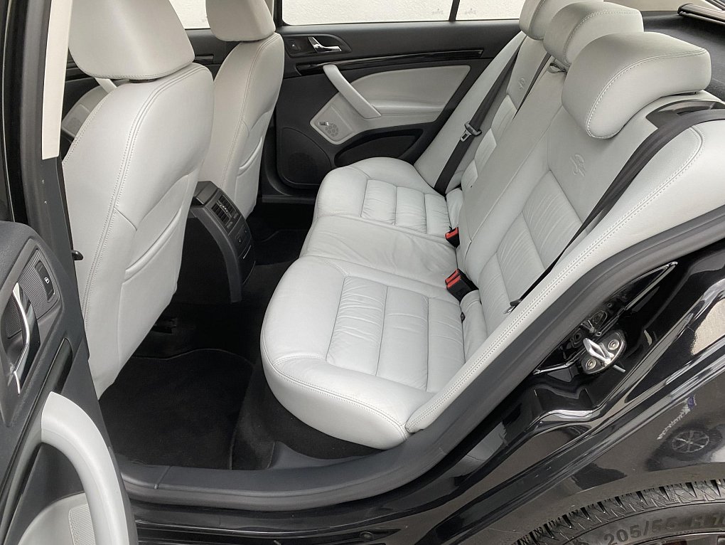 Škoda Octavia II 2.0 TDi L&K