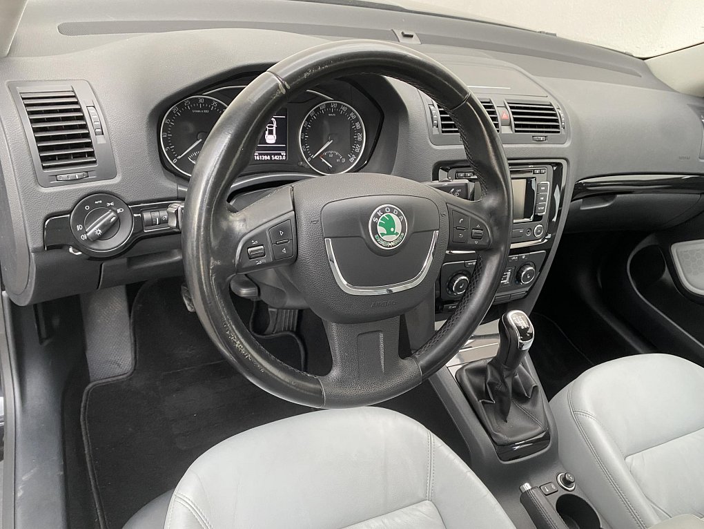 Škoda Octavia II 2.0 TDi L&K