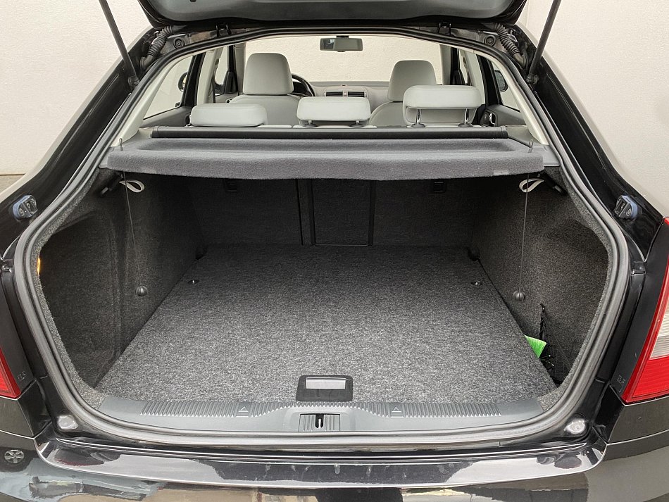 Škoda Octavia II 2.0 TDi L&K