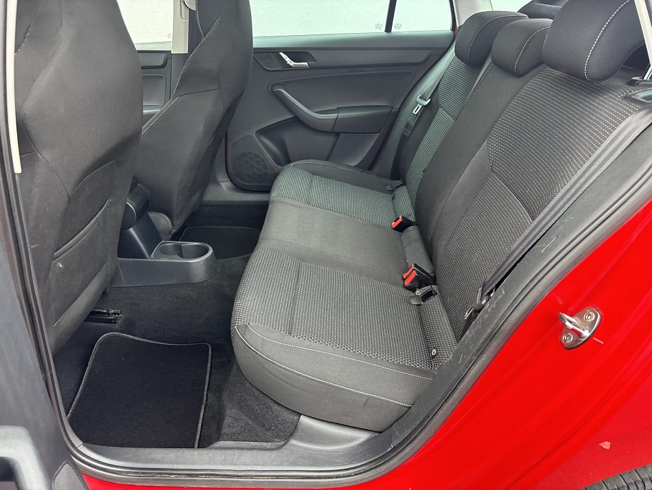 Škoda Rapid 1.2 TSi Sport