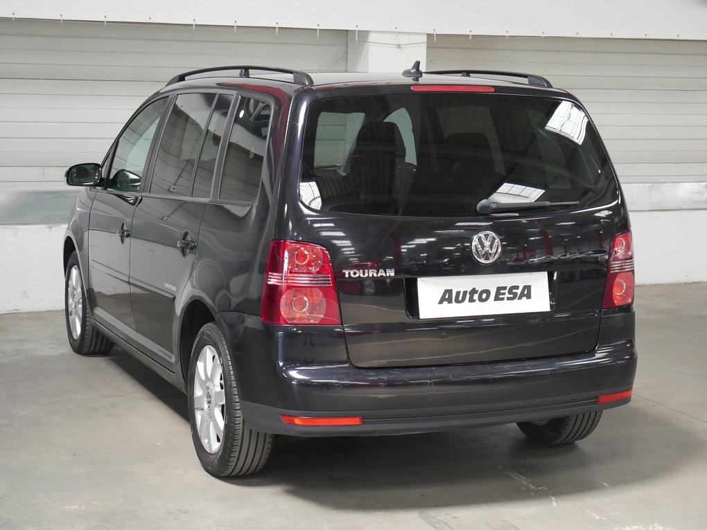 Volkswagen Touran 1.6i 