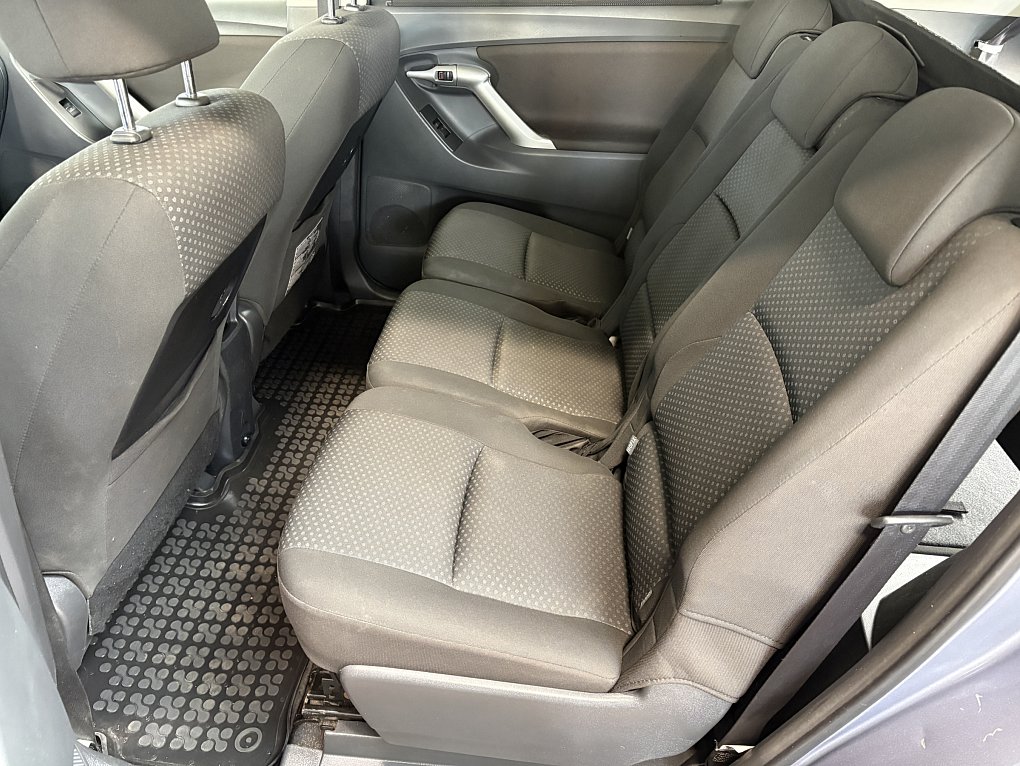 Toyota Verso 2.2 D-CAT 