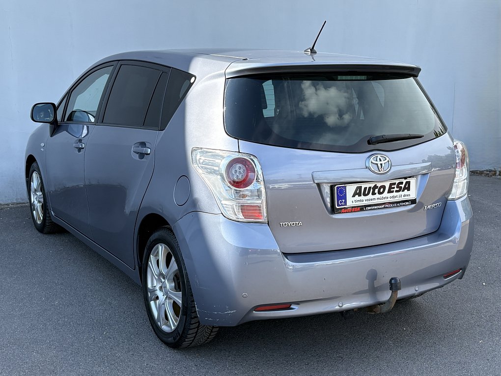 Toyota Verso 2.2 D-CAT 
