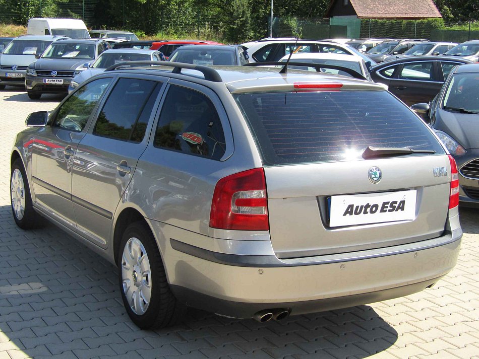 Škoda Octavia II 2.0 FSi 