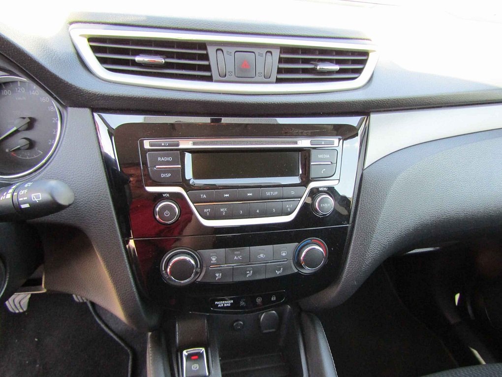 Nissan Qashqai 1.2DIG-T 