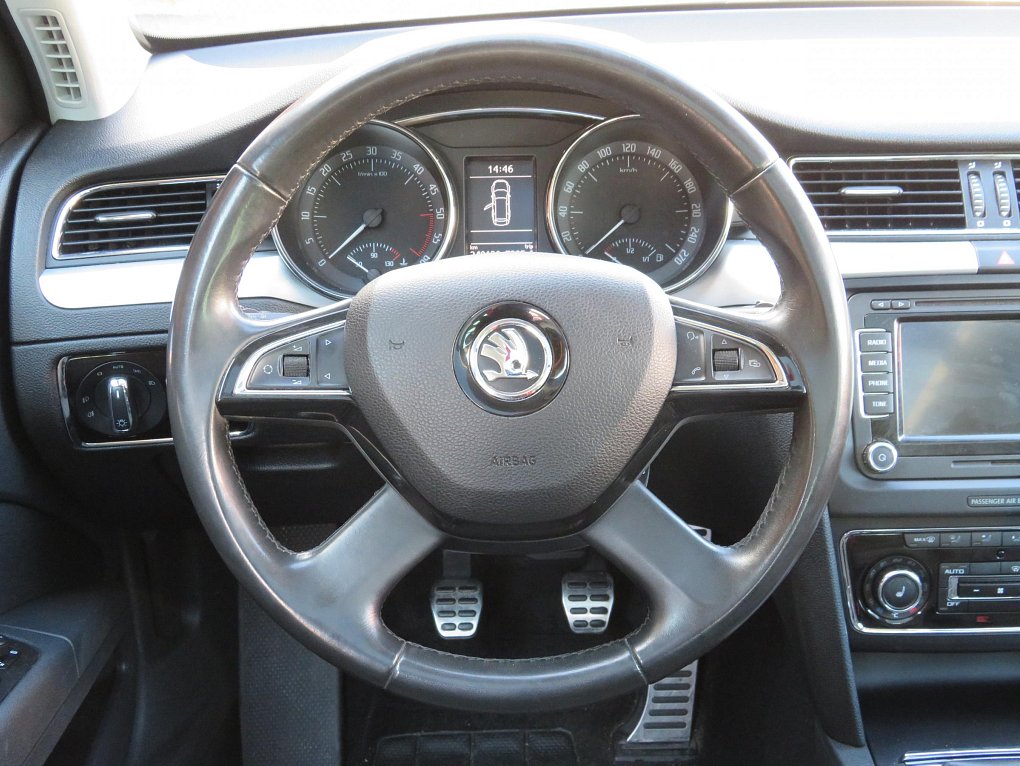 Škoda Superb II 2.0 TDi Elegance