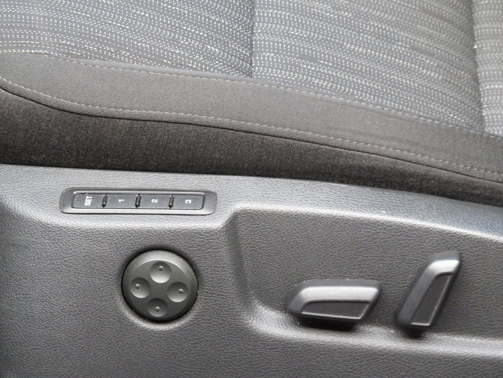 Škoda Superb II 2.0 TDi Elegance