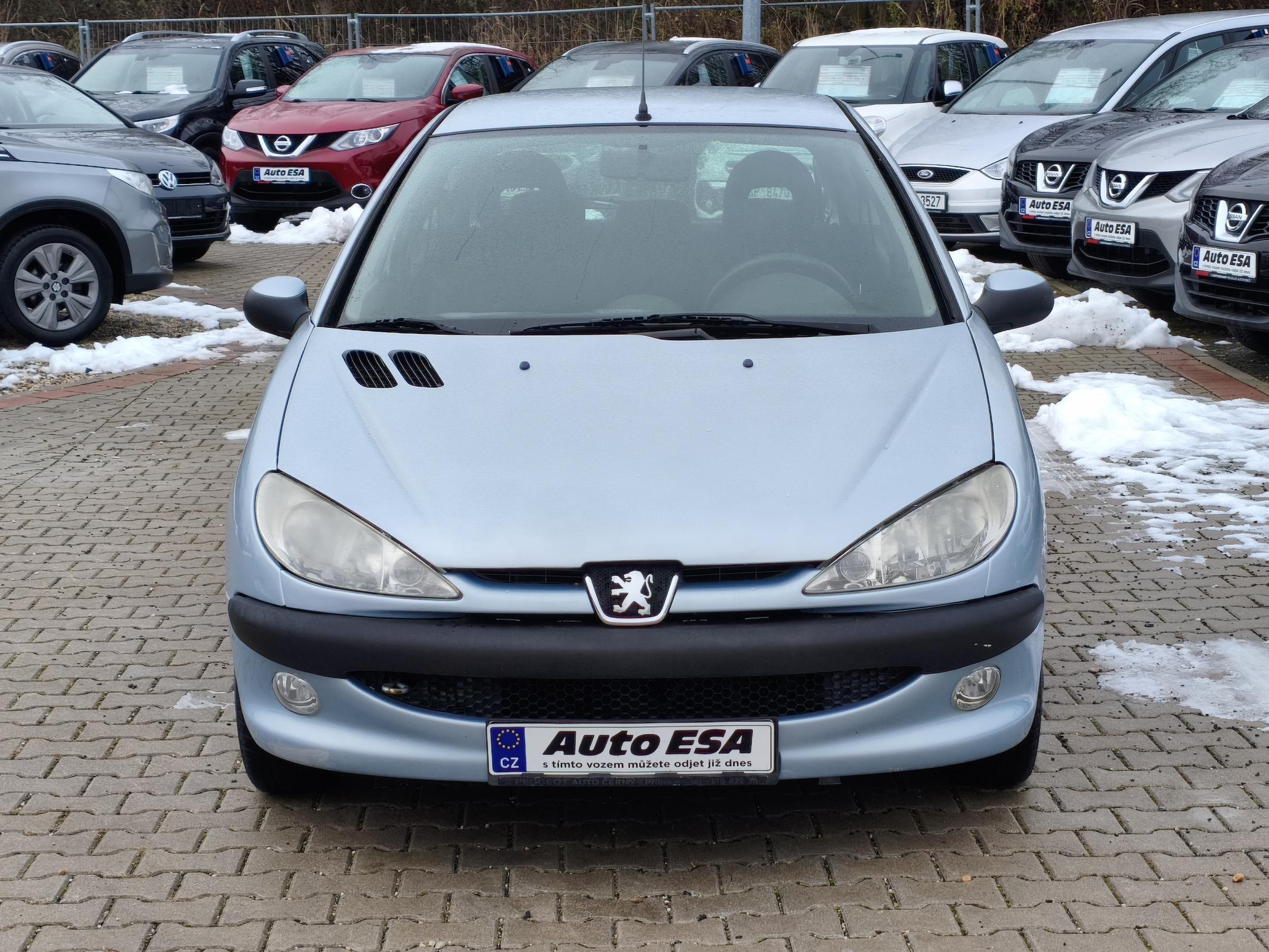 Peugeot 206, 2003 - pohled č. 2