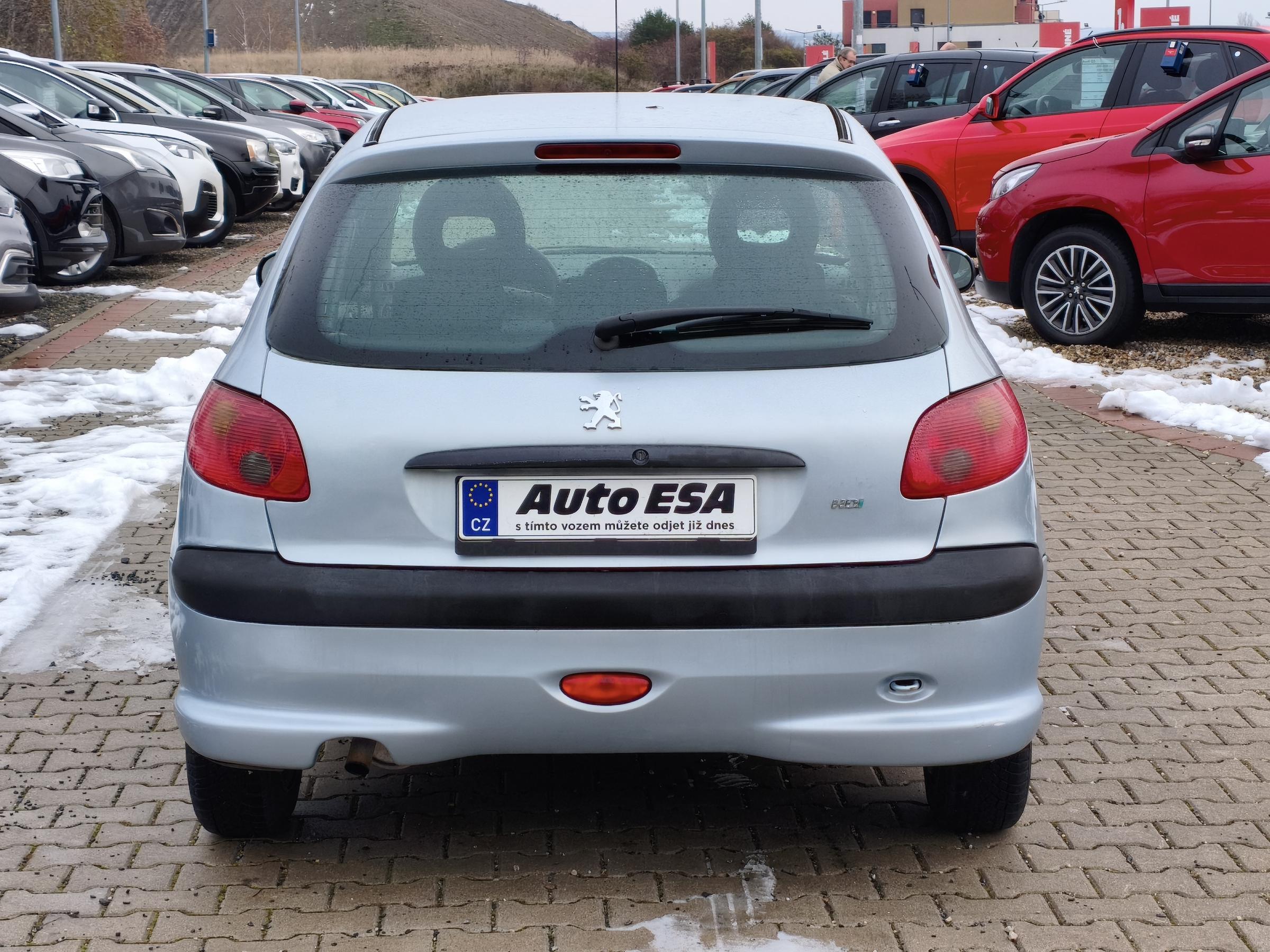 Peugeot 206, 2003 - pohled č. 5