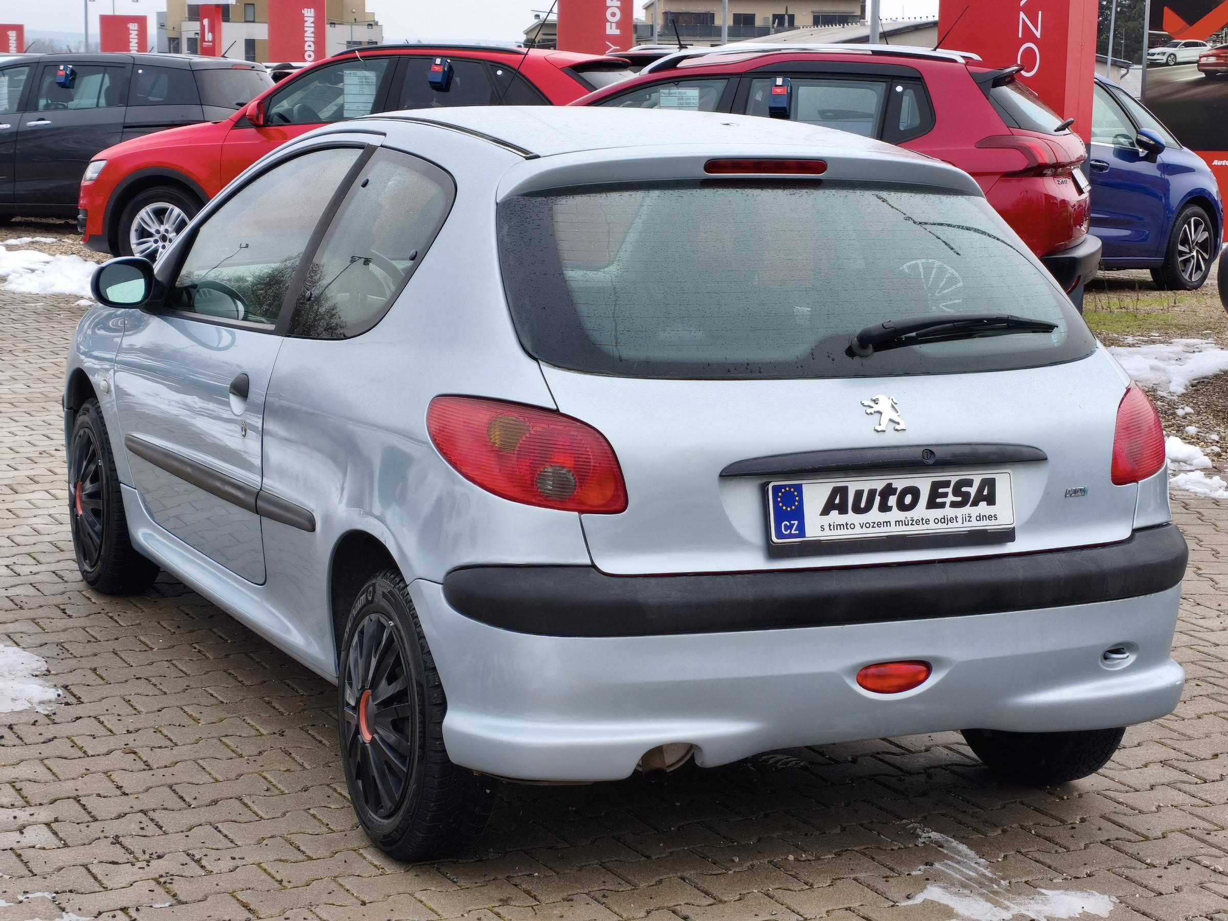 Peugeot 206, 2003 - pohled č. 6