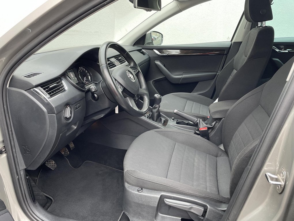 Škoda Octavia III 2.0 TDi Elegance