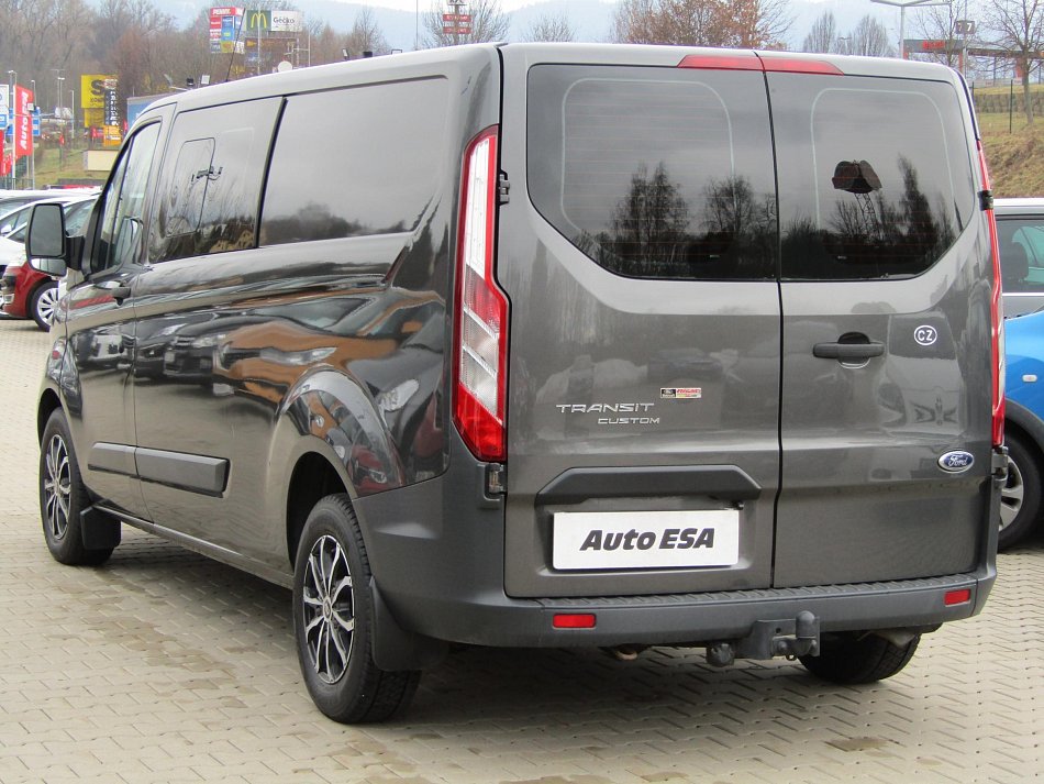 Ford Transit Custom 2.2TDCi Trend L2 6míst
