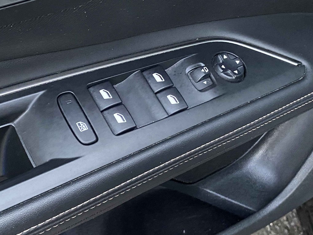 Peugeot 5008 2.0 HDi GT