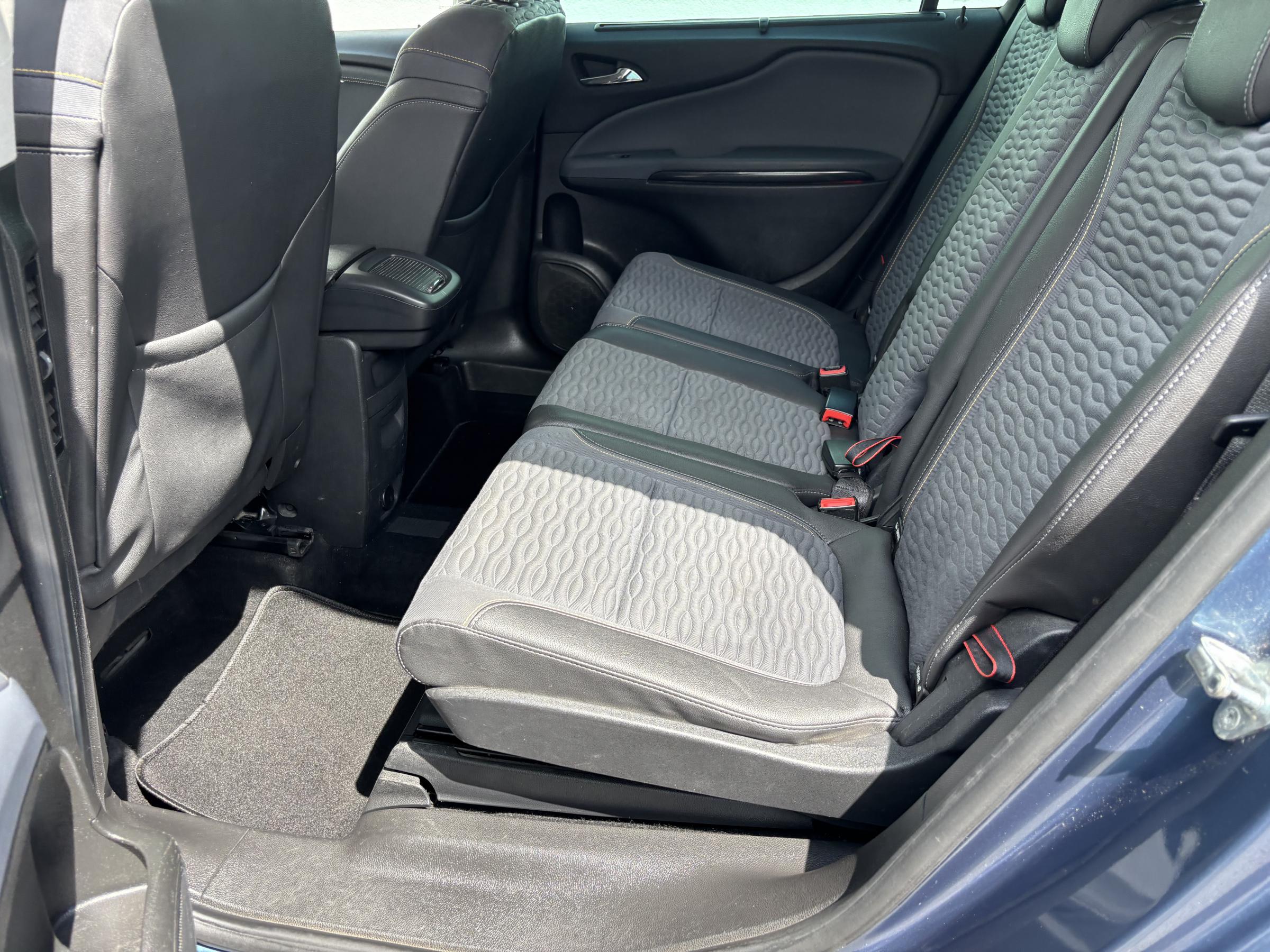 Opel Zafira, 2012 - pohled č. 11