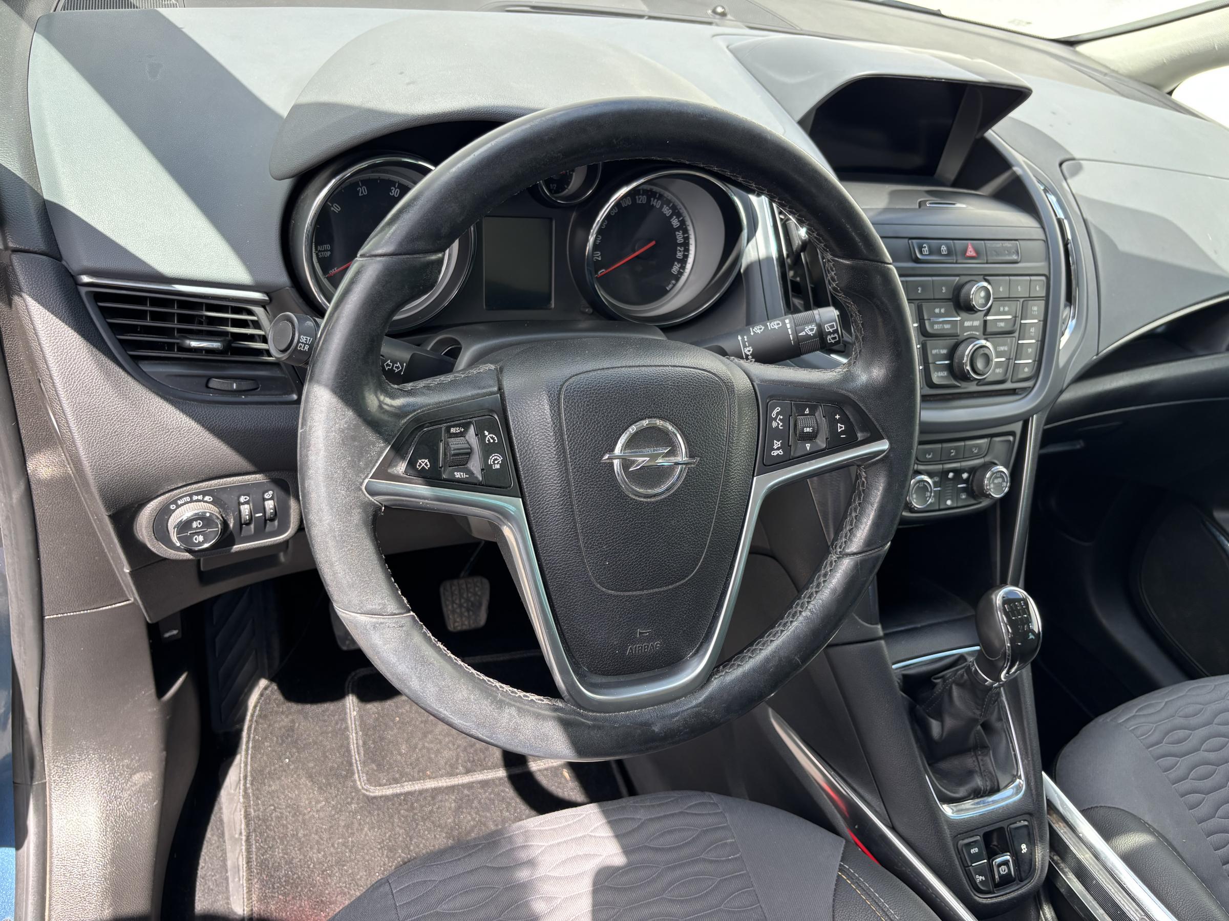 Opel Zafira, 2012 - pohled č. 13