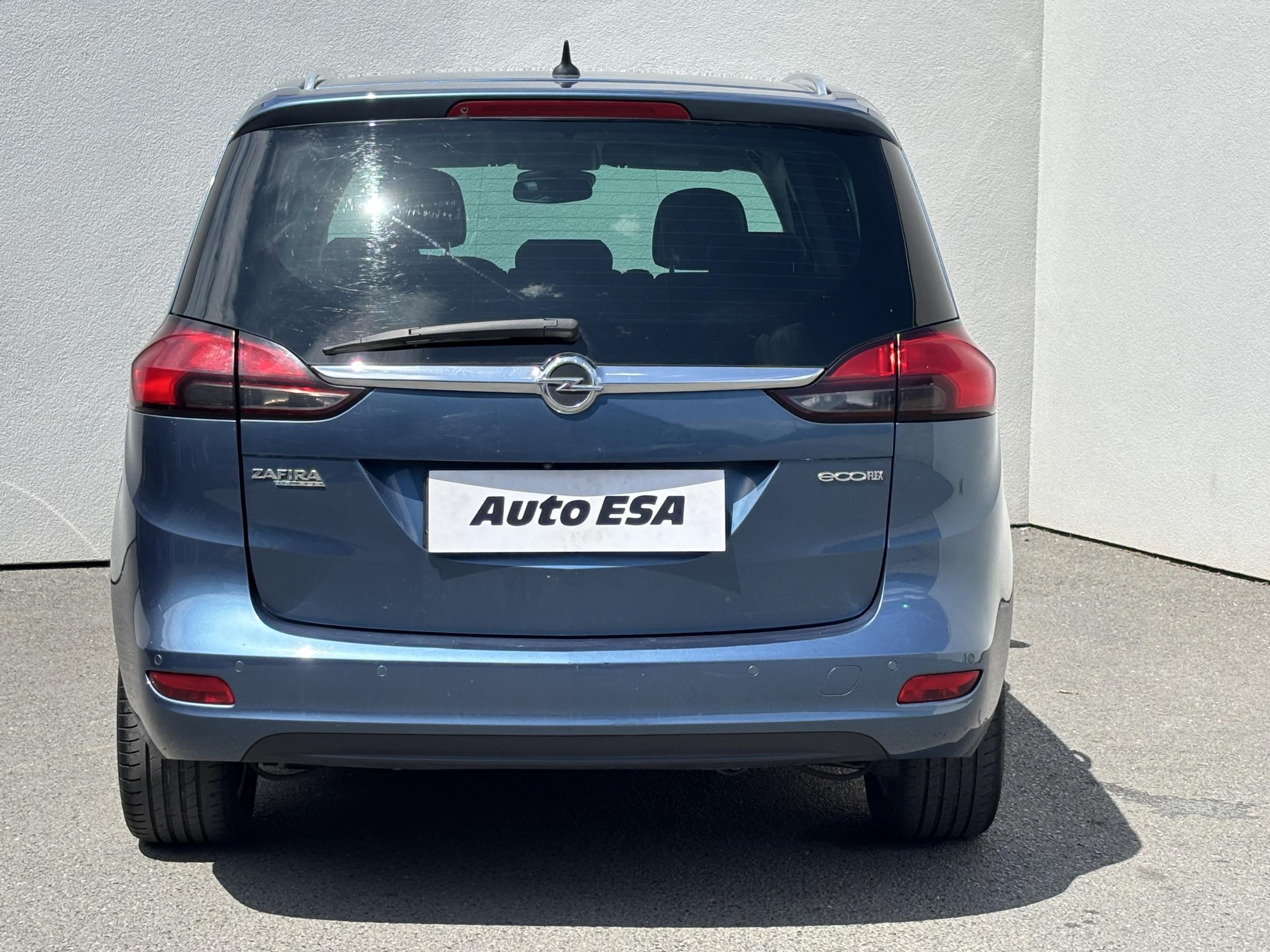 Opel Zafira, 2012 - pohled č. 5