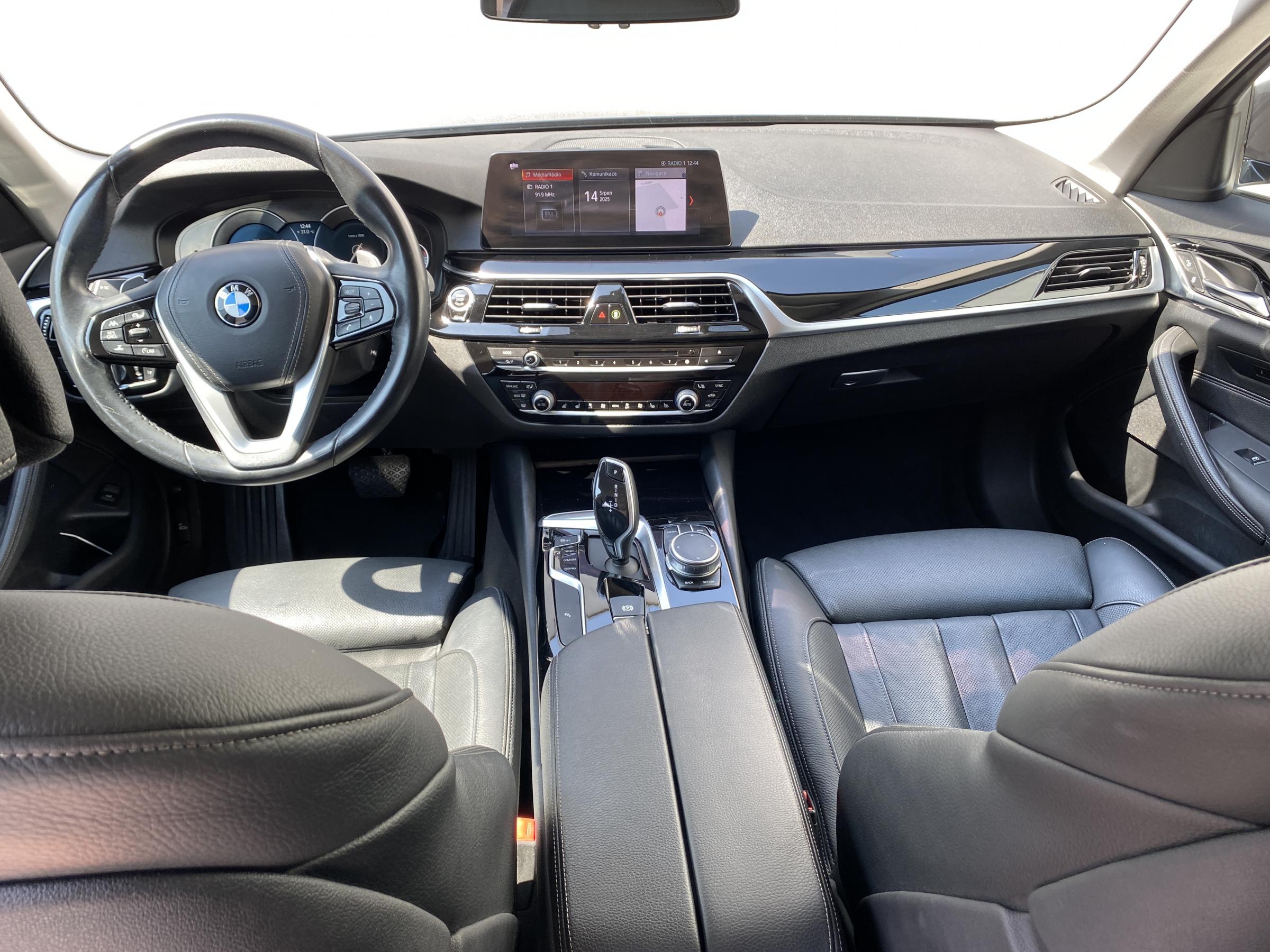 BMW Řada 5, 2019 - pohled č. 9