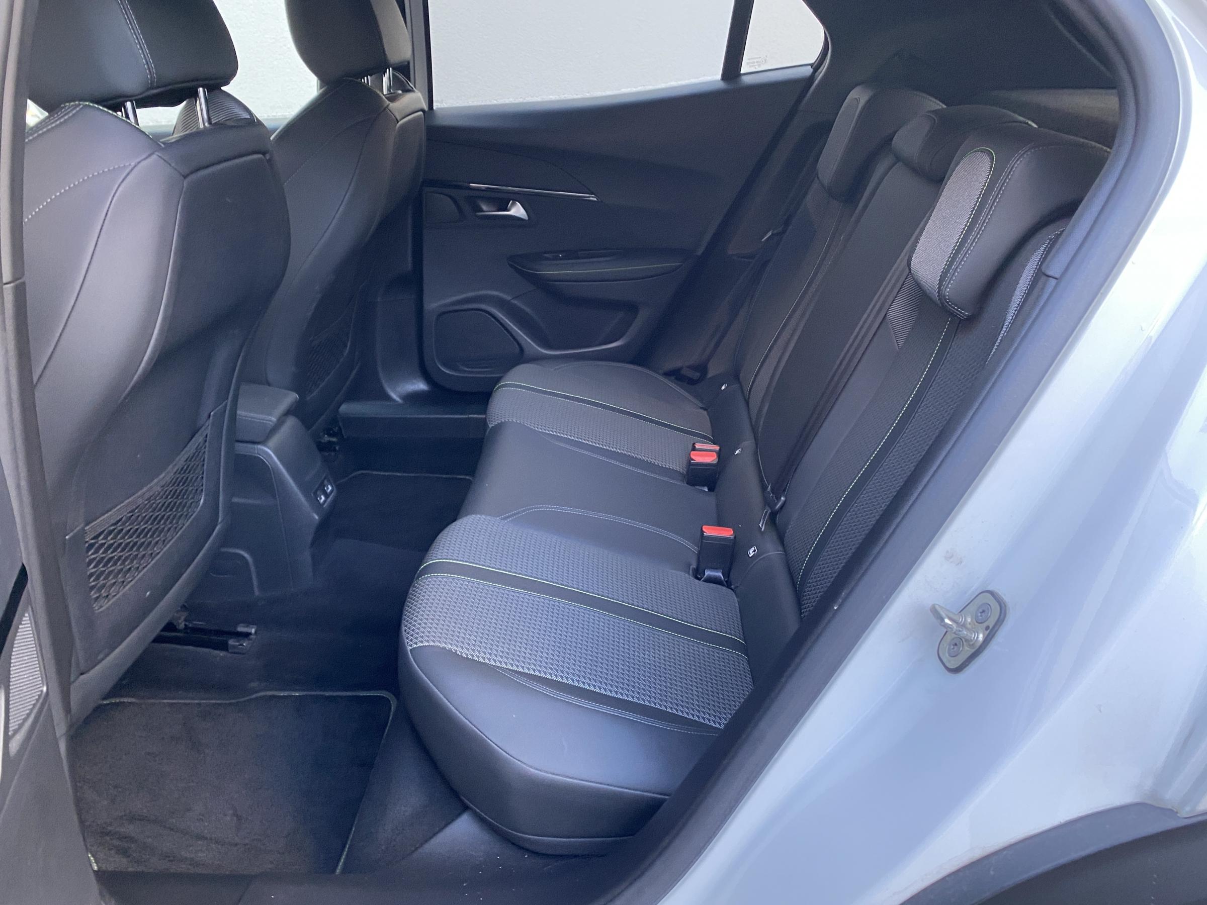 Peugeot 2008, 2020 - pohled č. 10