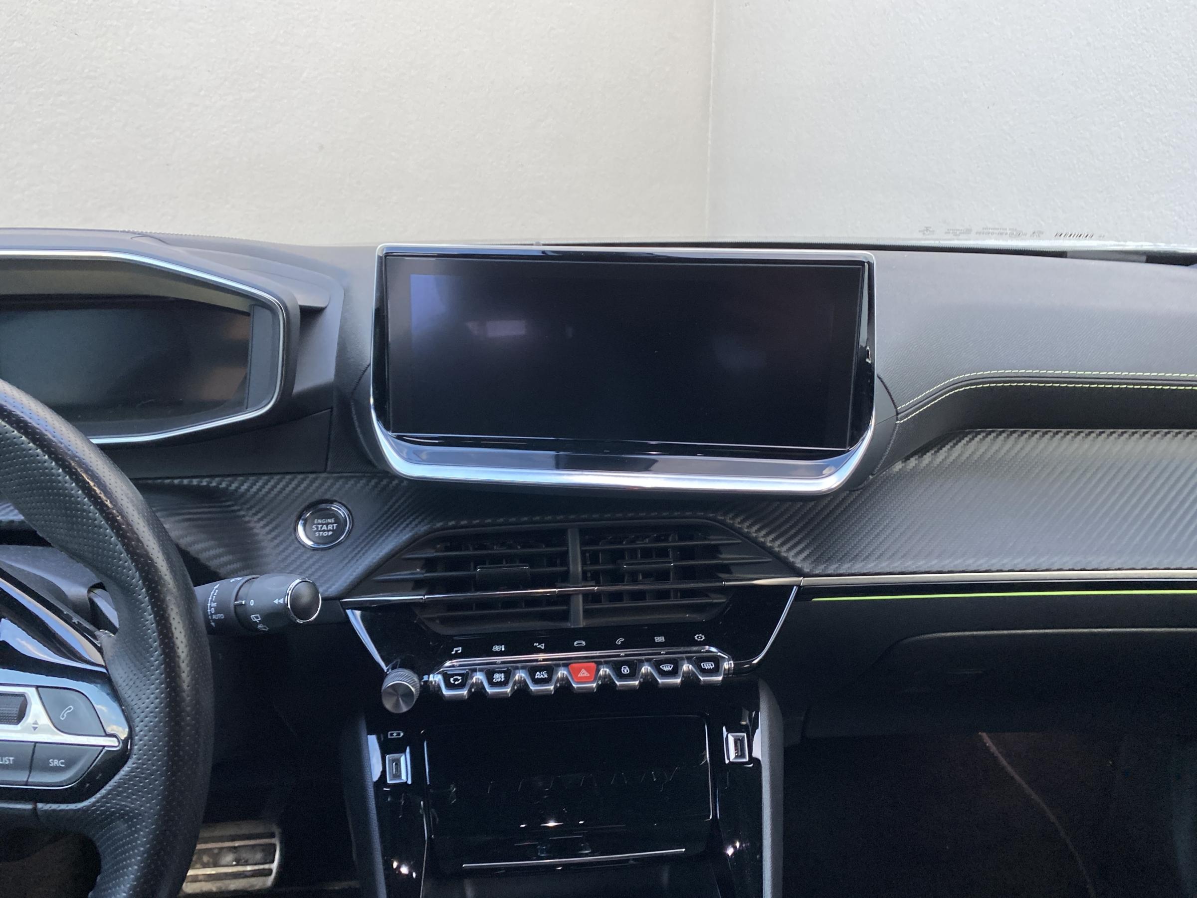 Peugeot 2008, 2020 - pohled č. 12