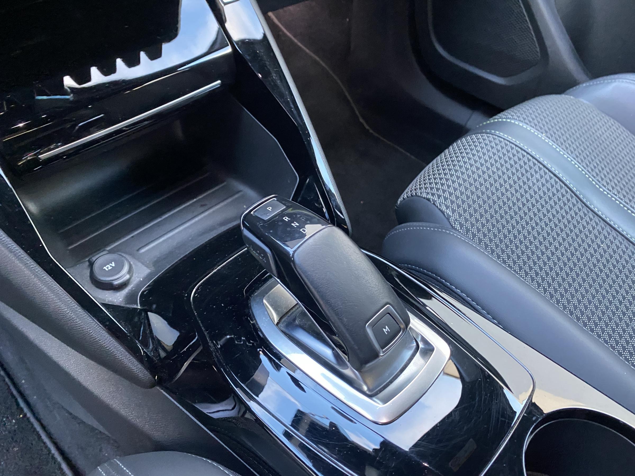 Peugeot 2008, 2020 - pohled č. 15