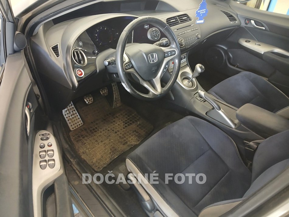 Honda Civic 1.8 i 