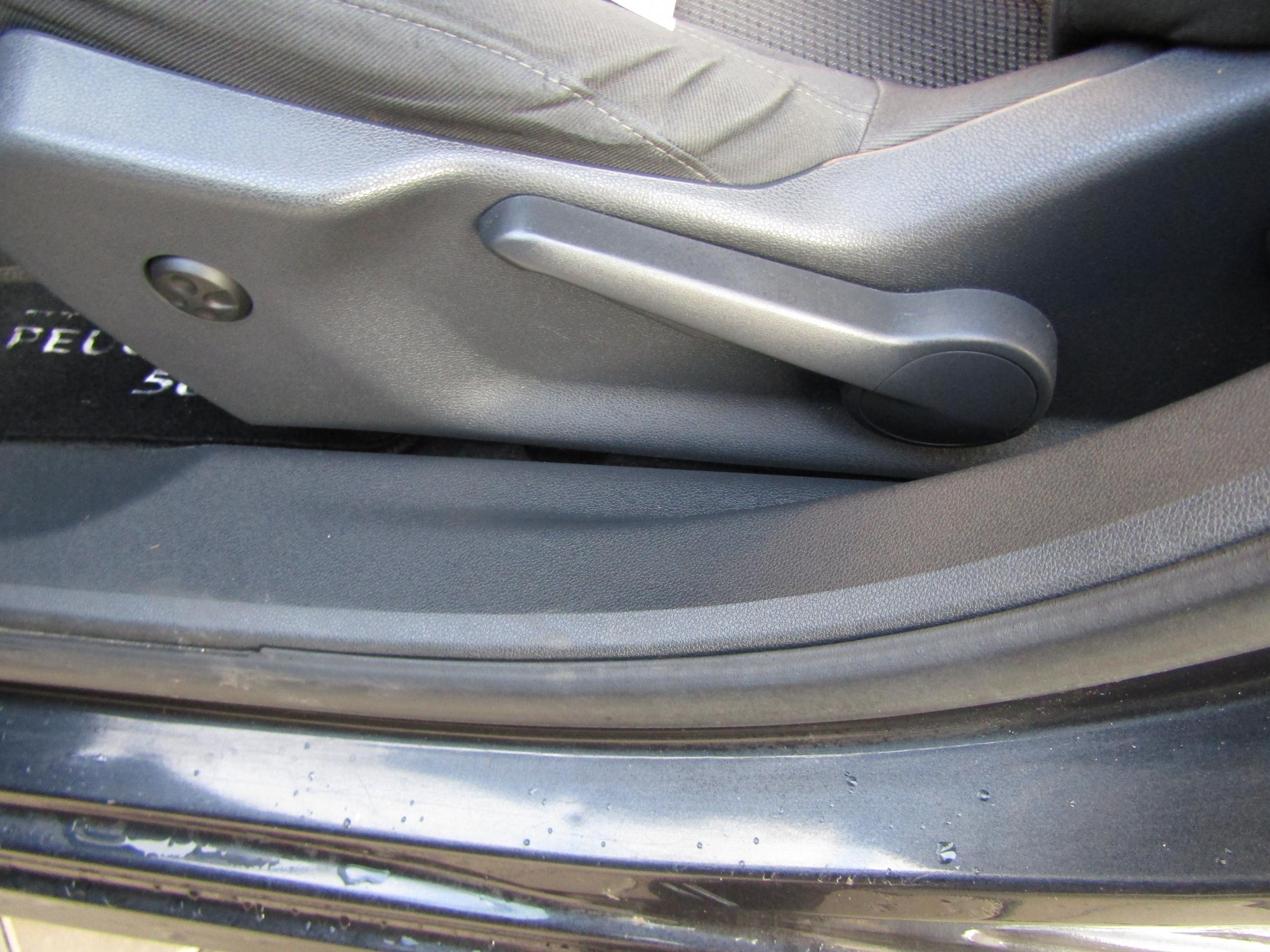 Peugeot 508, 2011 - pohled č. 12