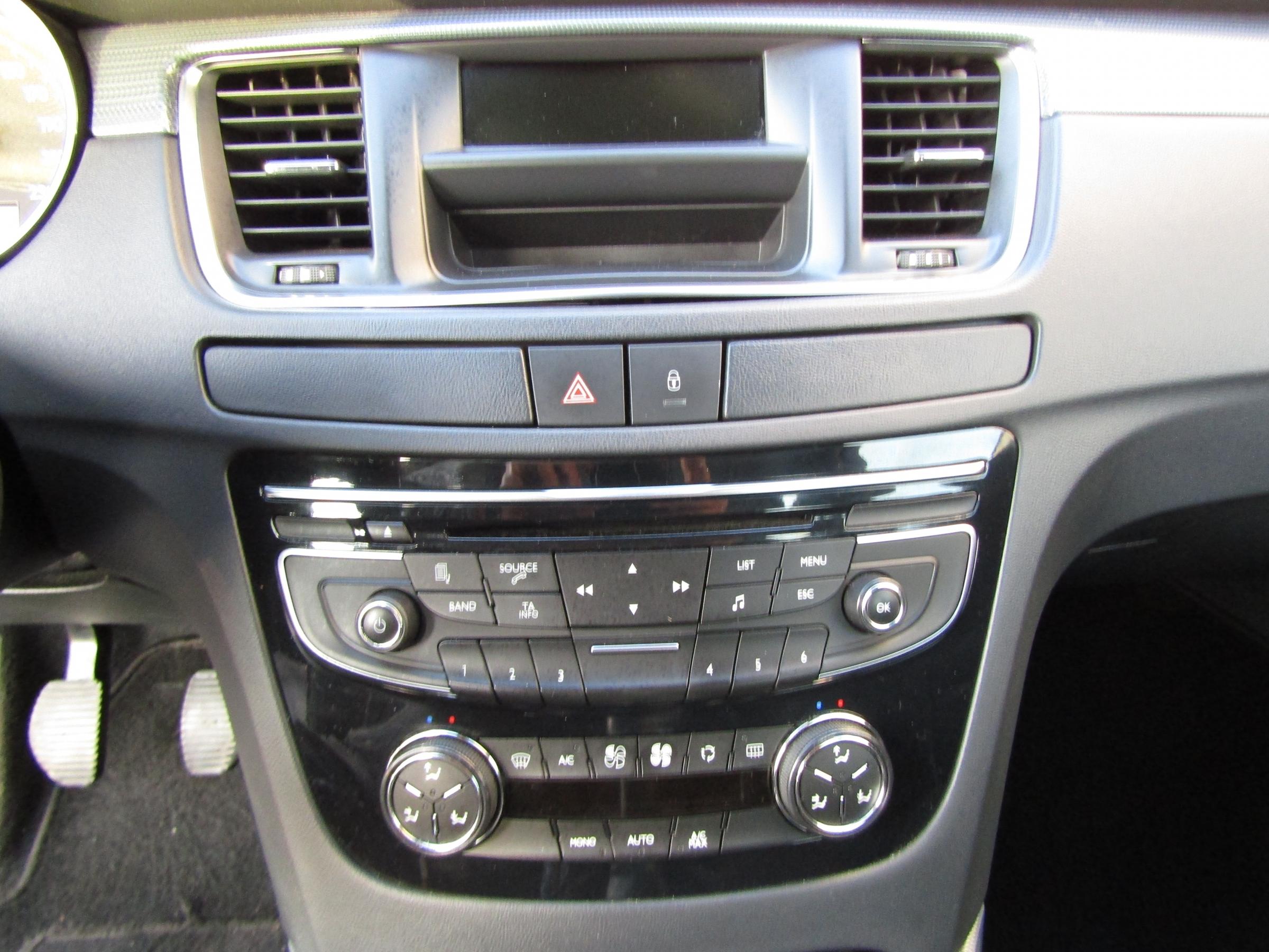 Peugeot 508, 2011 - pohled č. 14