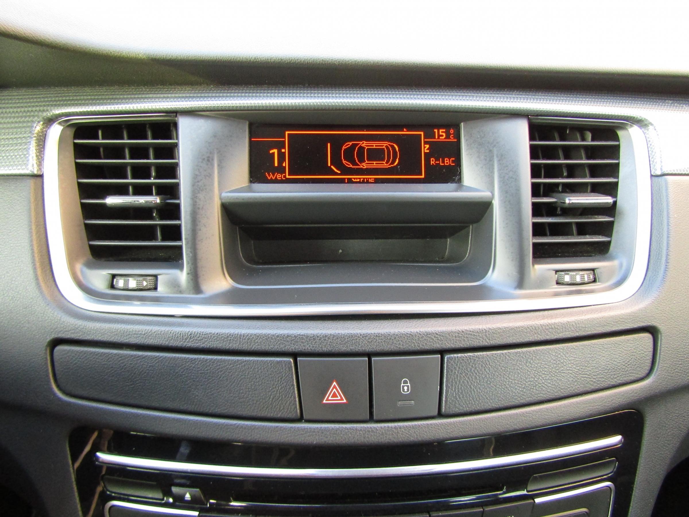 Peugeot 508, 2011 - pohled č. 16