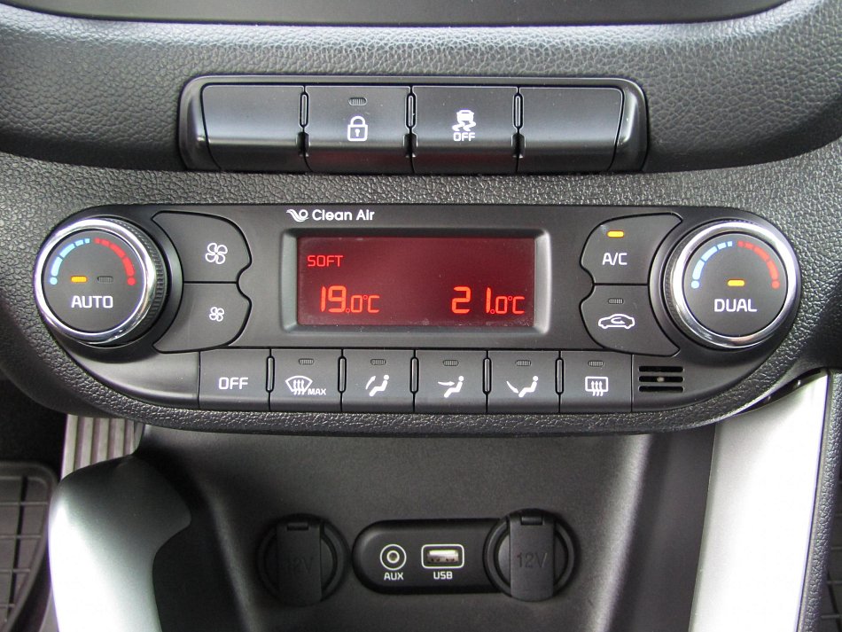 Kia Ceed 1.6 CRDi Exclusive