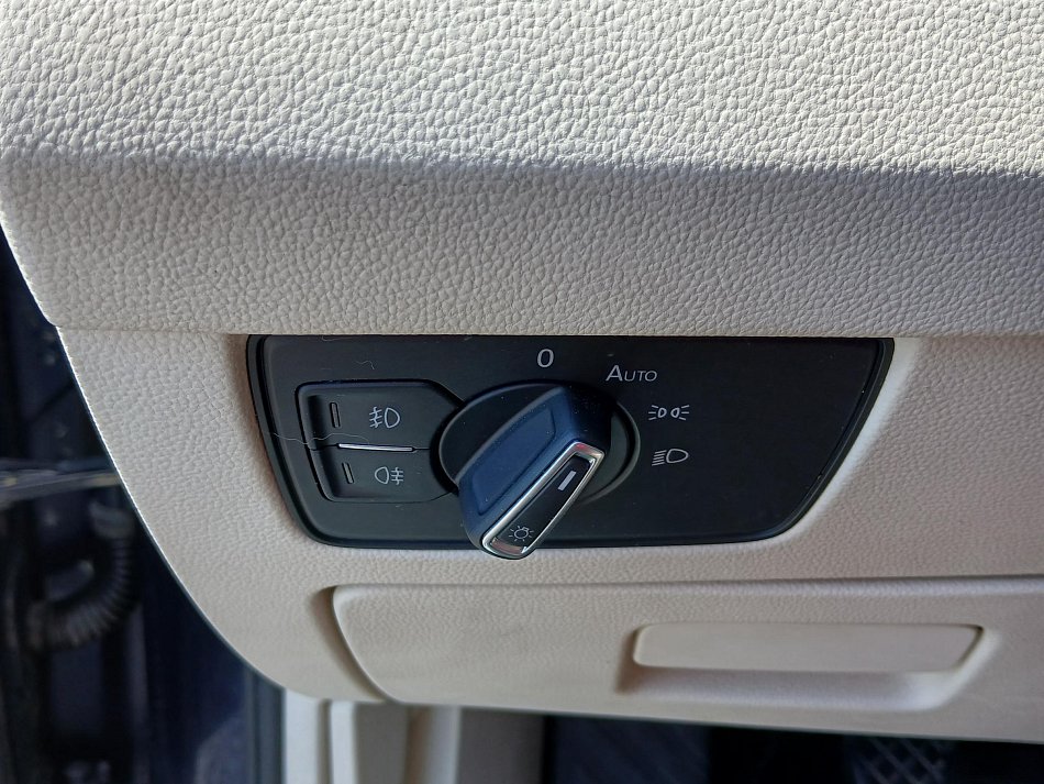 Volkswagen Passat 2.0 TDi 