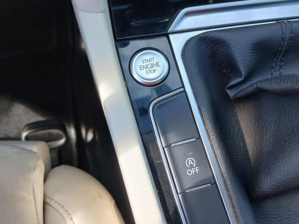 Volkswagen Passat 2.0 TDi 