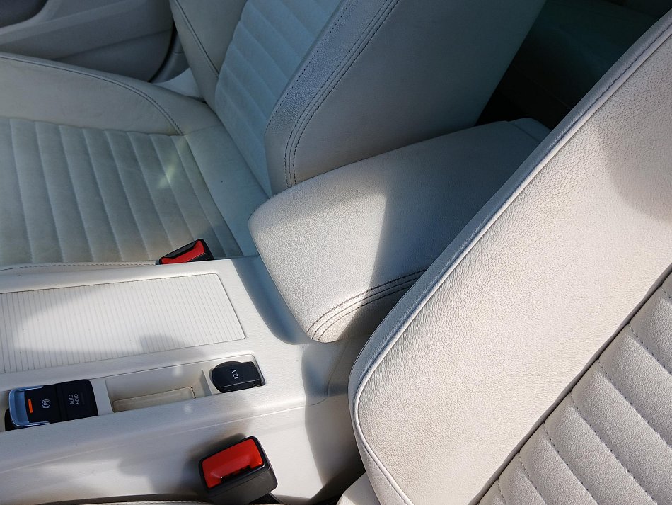 Volkswagen Passat 2.0 TDi 