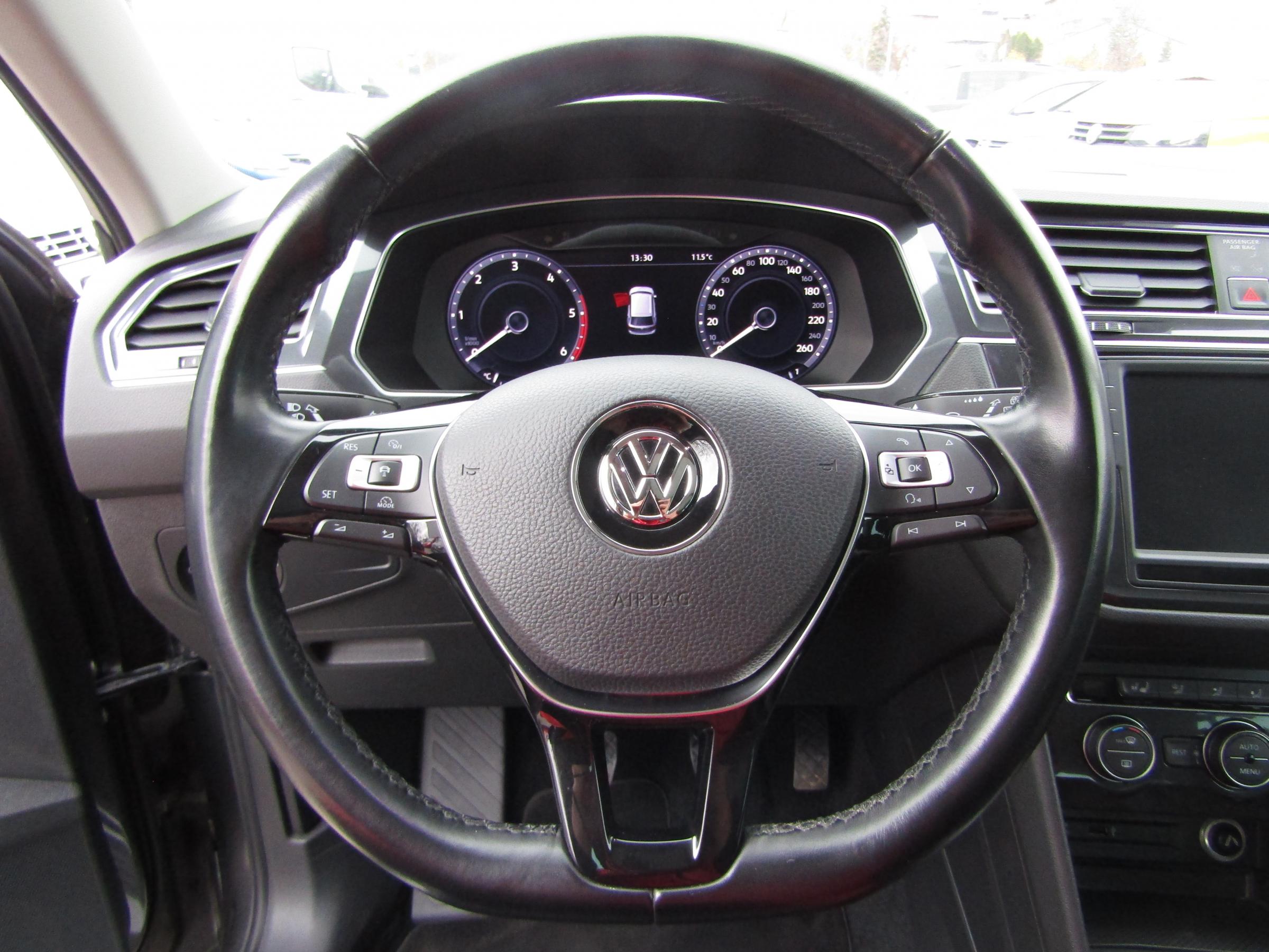 Volkswagen Tiguan, 2016 - pohled č. 12