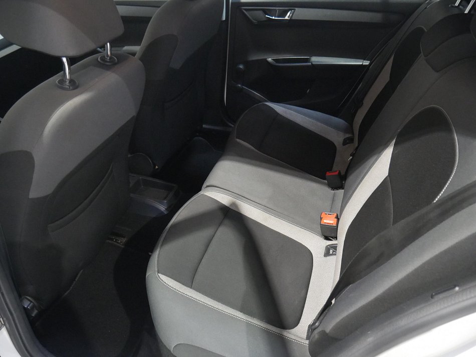 Škoda Fabia III 1.0i 