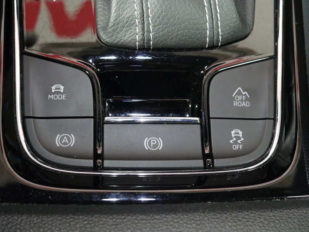 Škoda Karoq 2.0 TDi SportLine 4x4