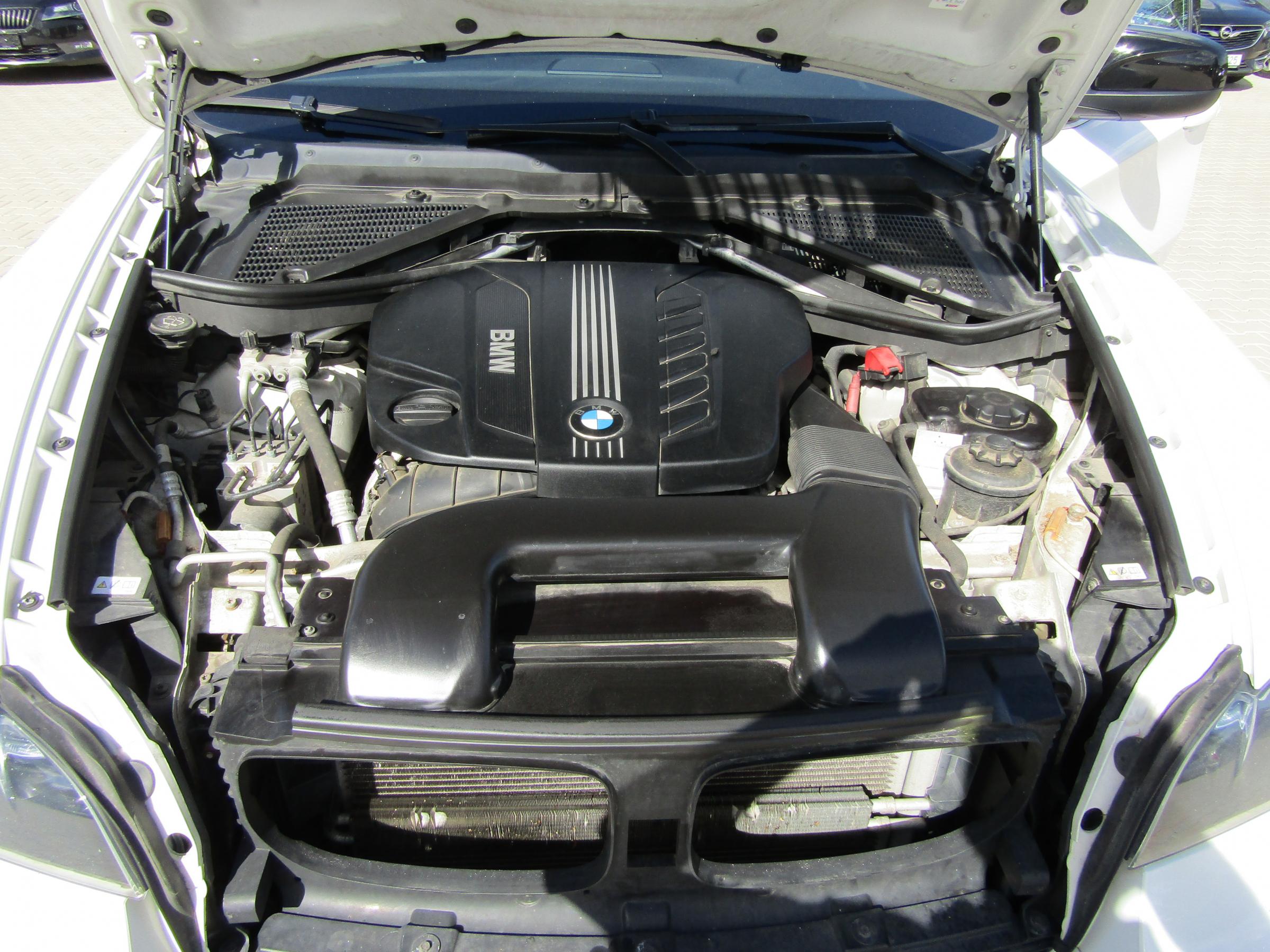 BMW X6, 2010 - pohled č. 8