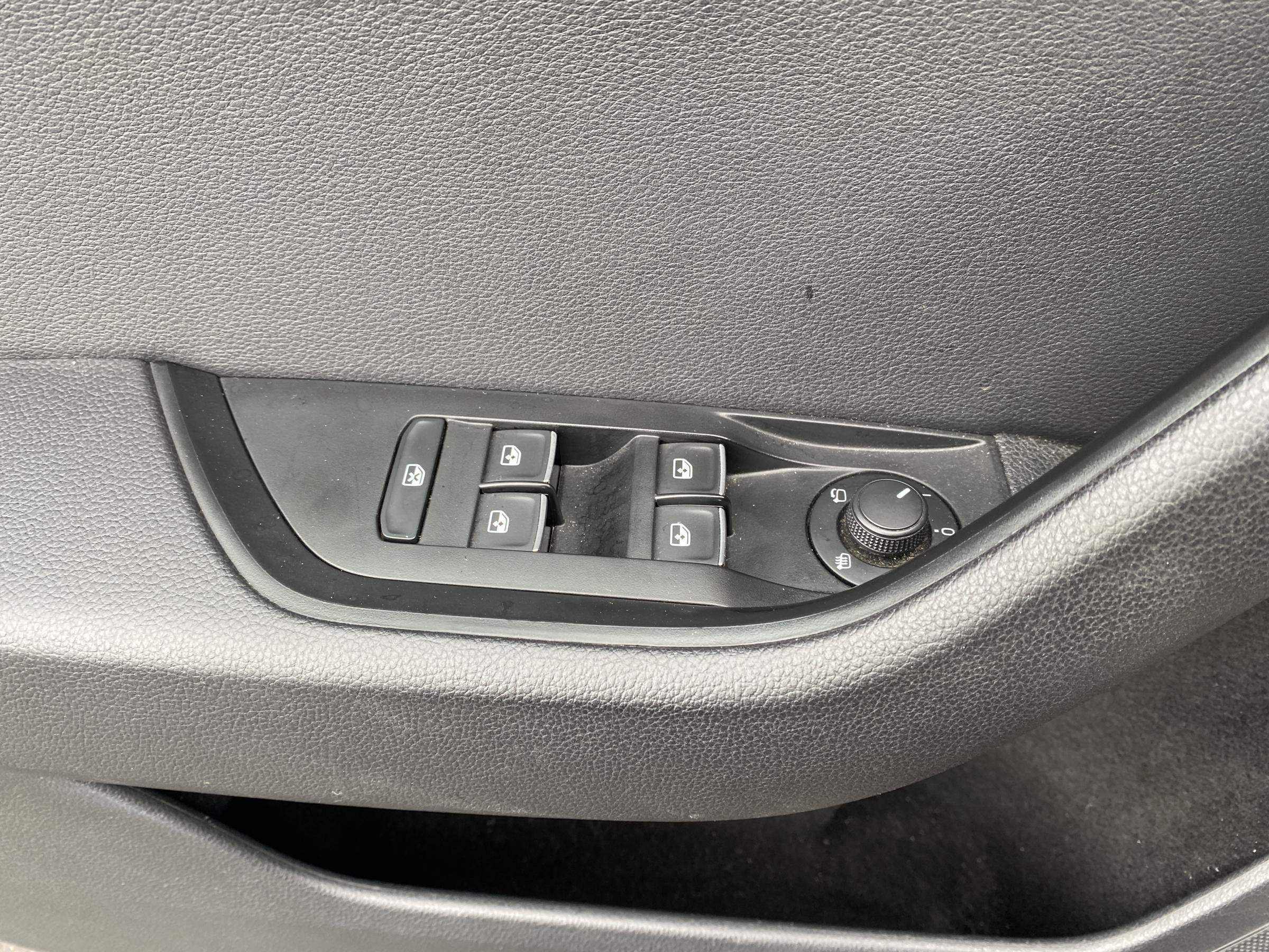 Škoda Superb III, 2016 - pohled č. 26