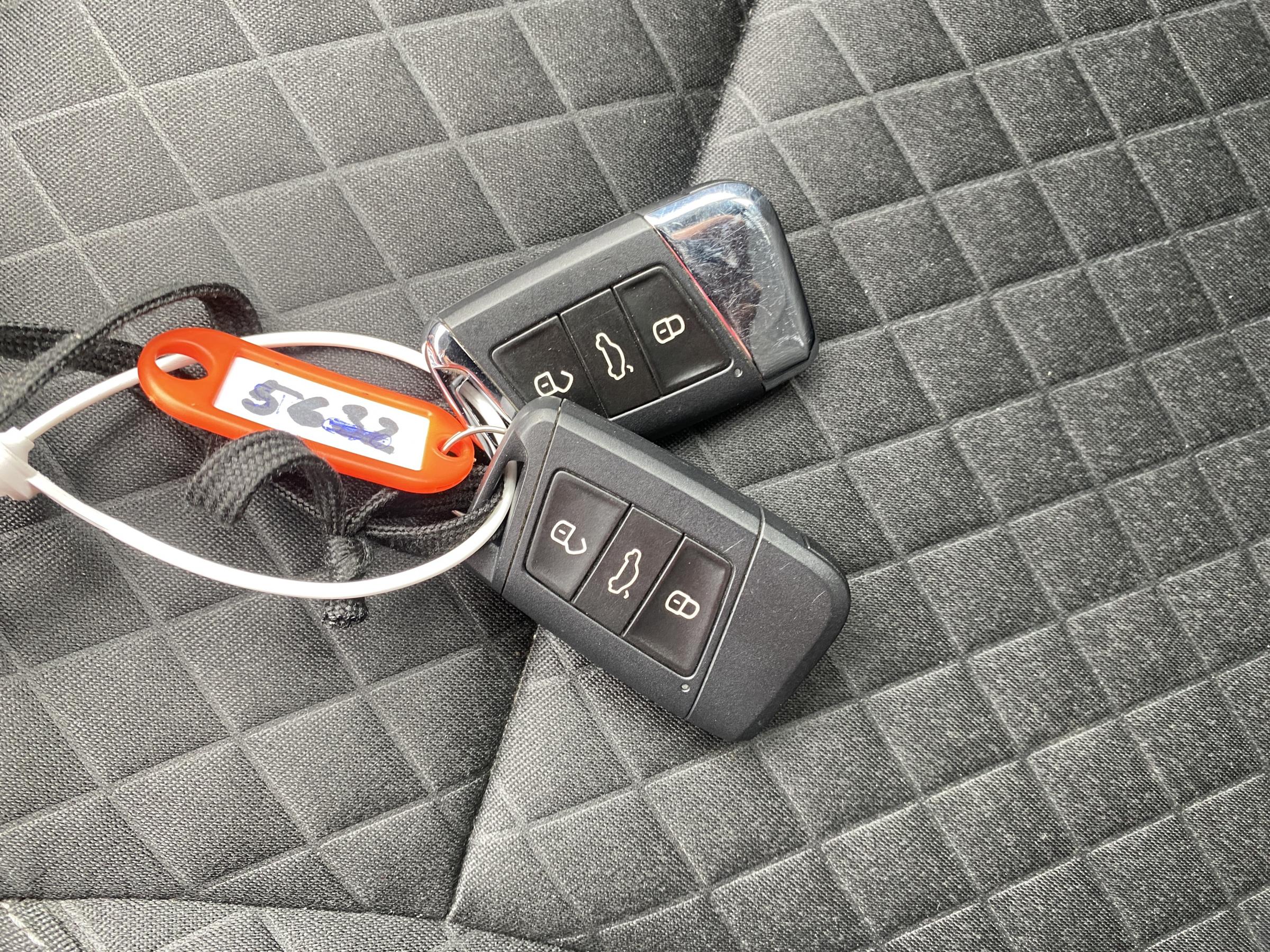 Škoda Superb III, 2016 - pohled č. 28