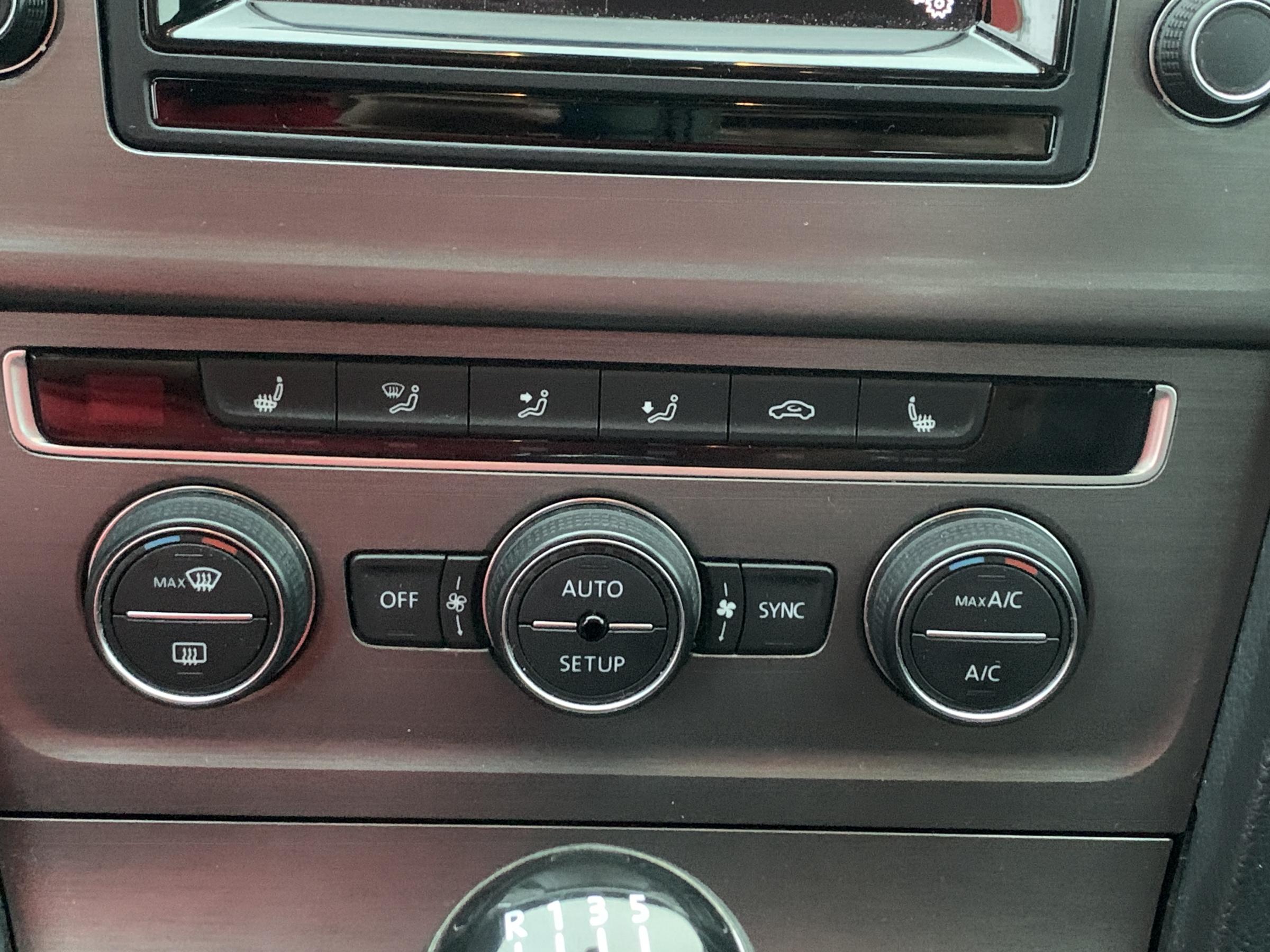 Volkswagen Golf, 2013 - pohled č. 16