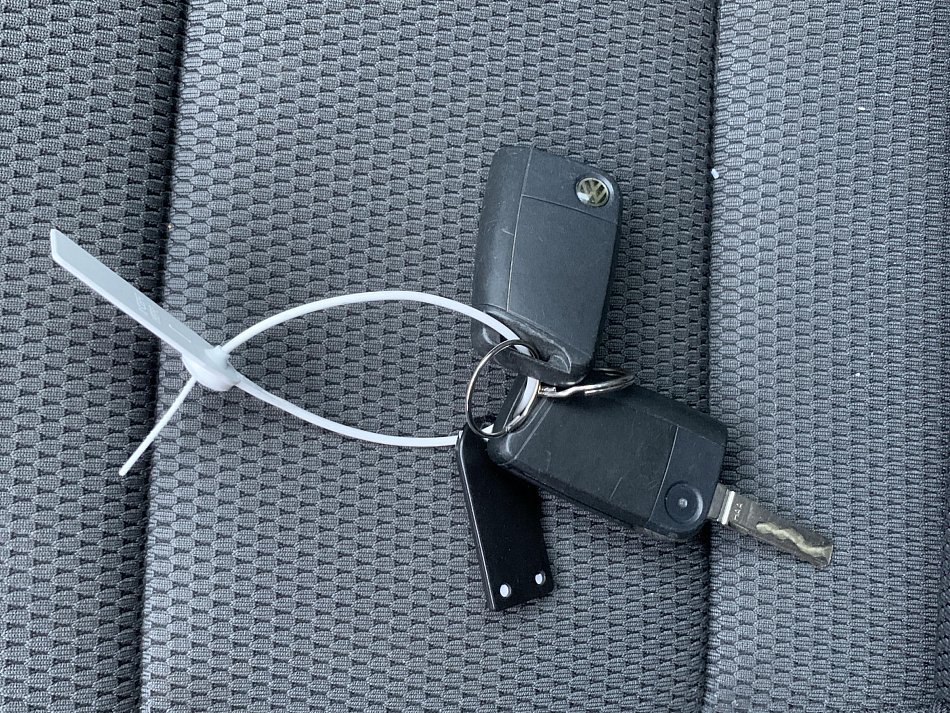 Volkswagen Golf 1.6 TDi 