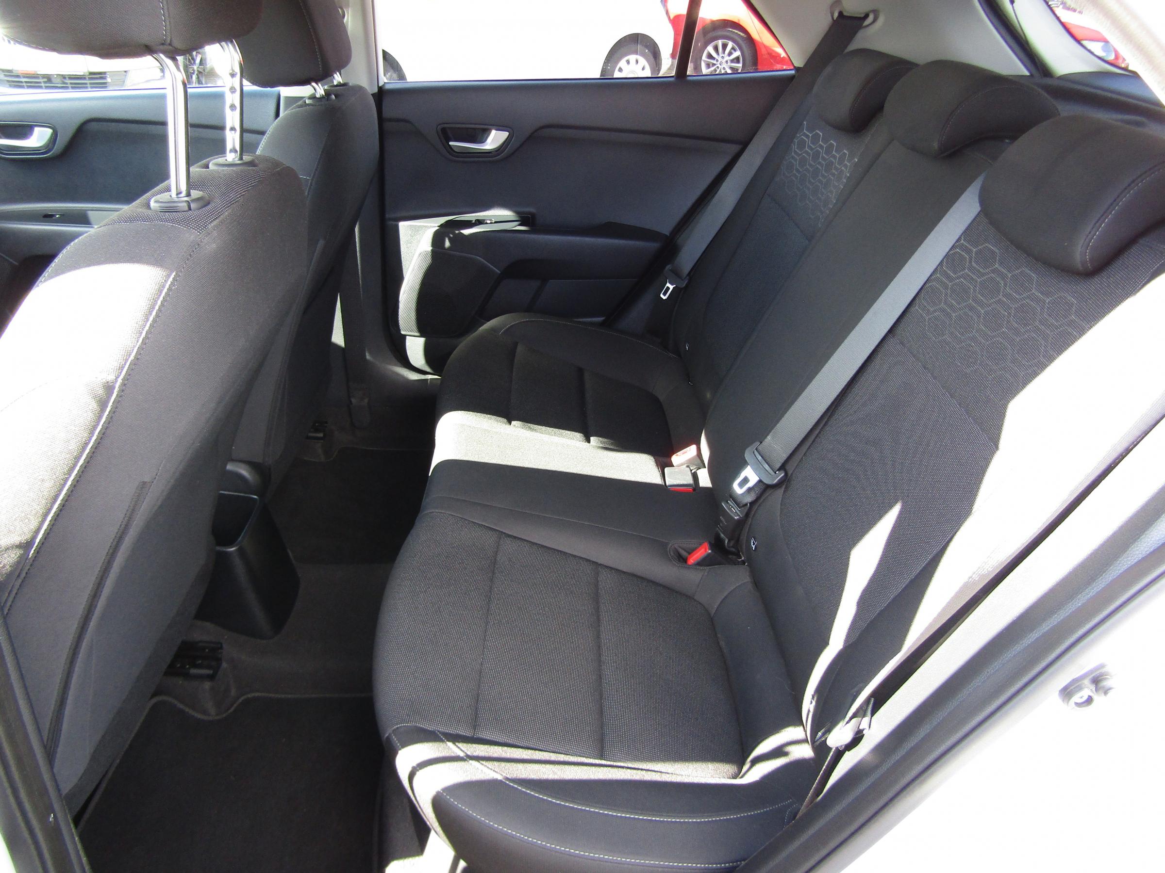 Kia Rio, 2017 - pohled č. 10