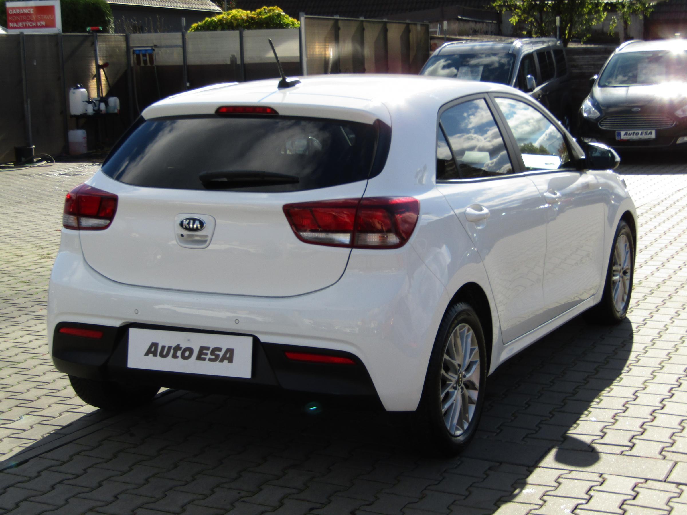 Kia Rio, 2017 - pohled č. 4