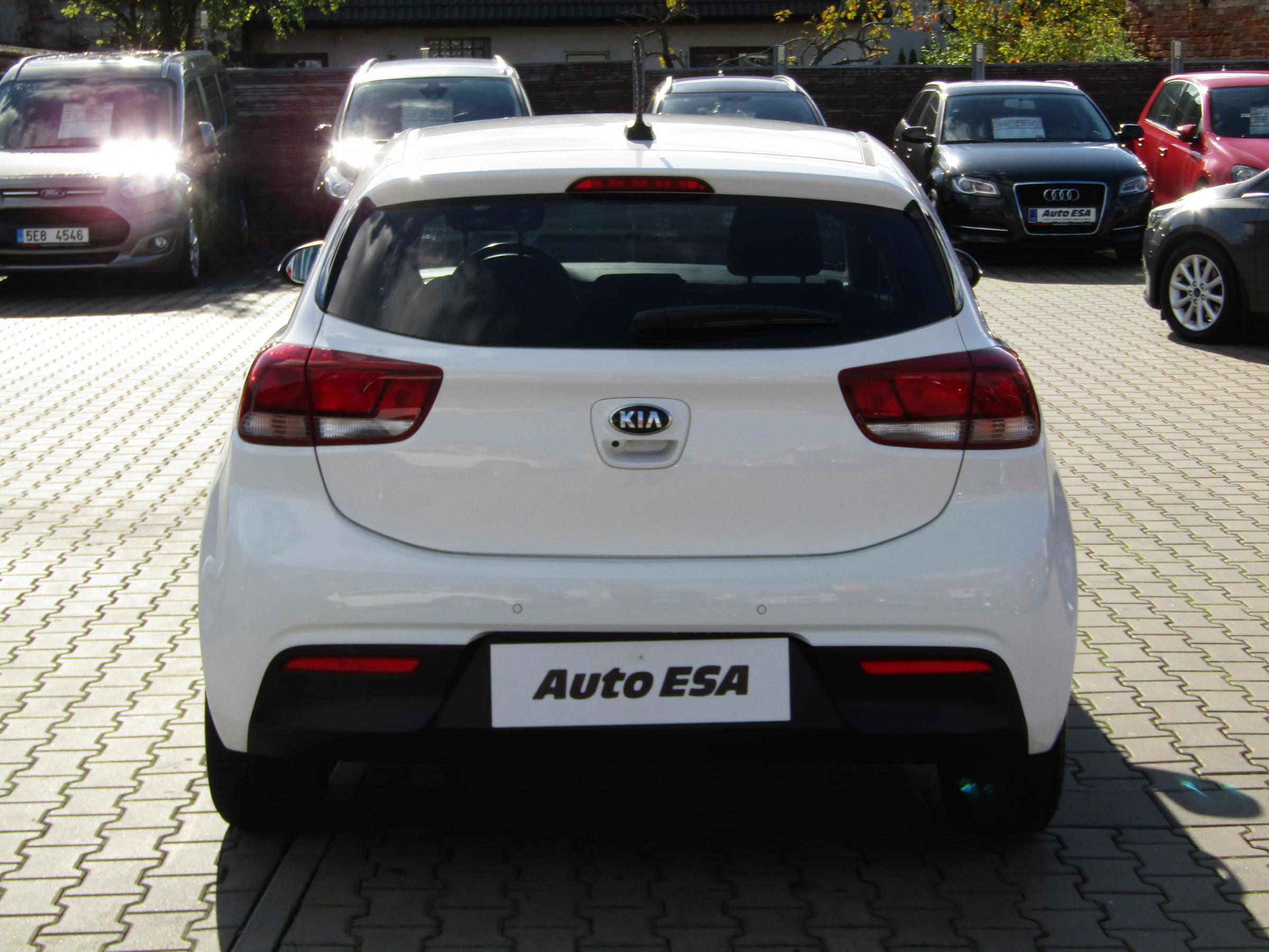 Kia Rio, 2017 - pohled č. 5