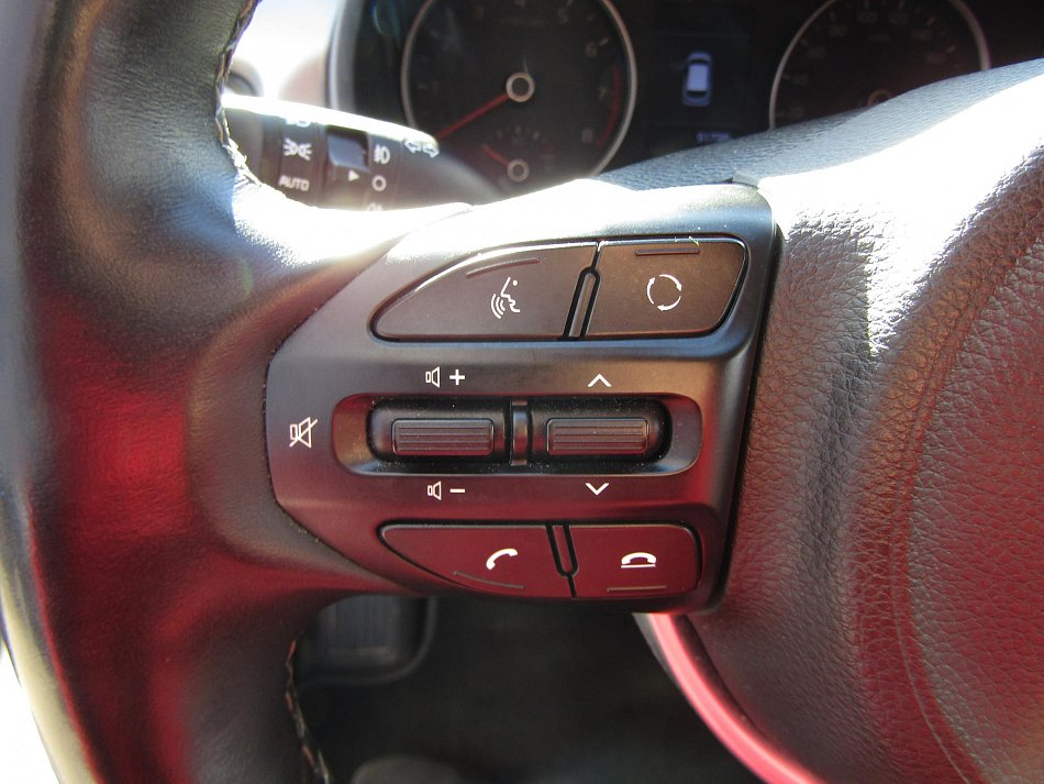 Kia Rio 1.2i  Dream Team