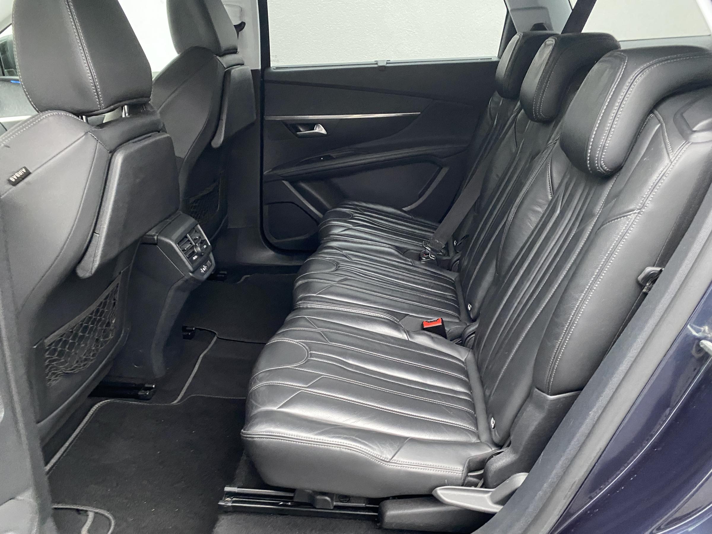 Peugeot 5008, 2018 - pohled č. 10